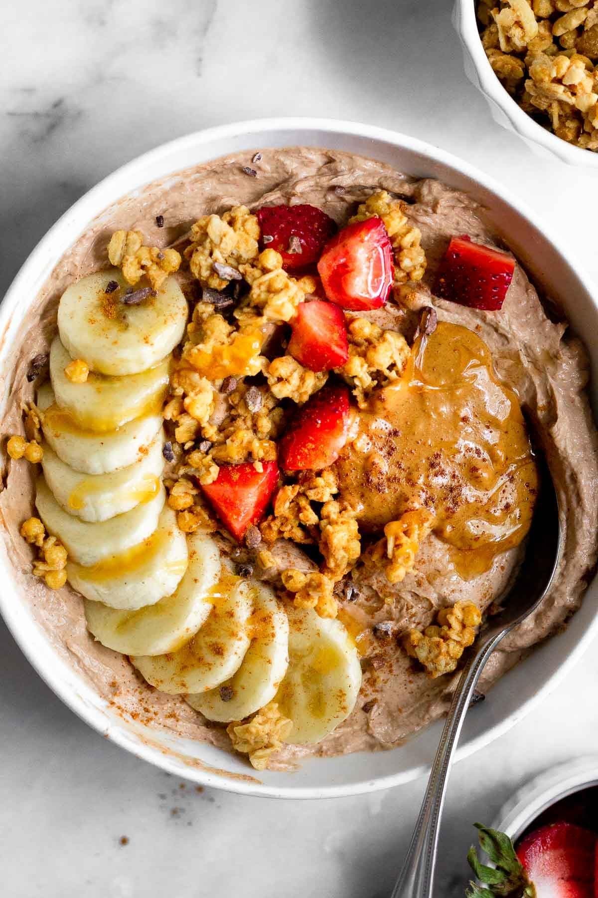 Greek yogurt bowl - probiotic-rich high protein food